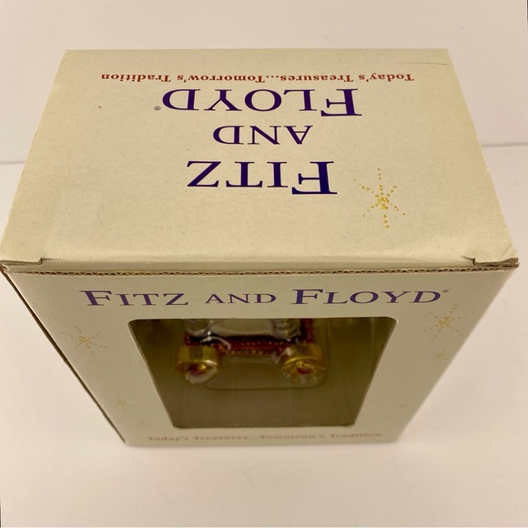 Fitz and Floyd Old Fashioned Christmas Zebra glass tree ornament, with box - Picture 9 of 9